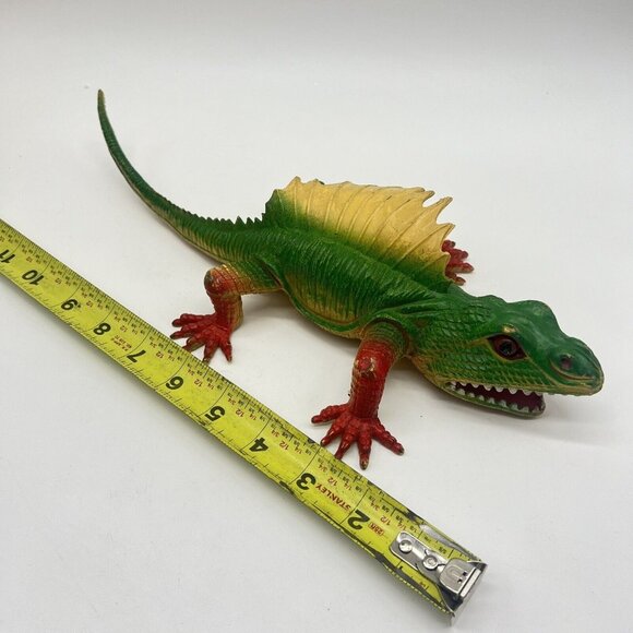 Dor Mei Style Dimetrodon Dinosaur Lizard Monster Figure Toy HTF Vintage - Picture 2 of 3